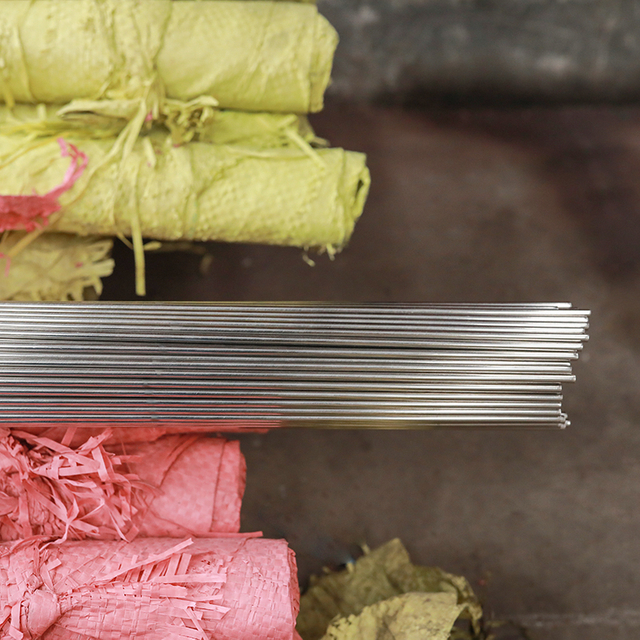 Stainless Steel Black Industry Hot Rolled Stainless Steel Solid Round Bar 316 304 304L